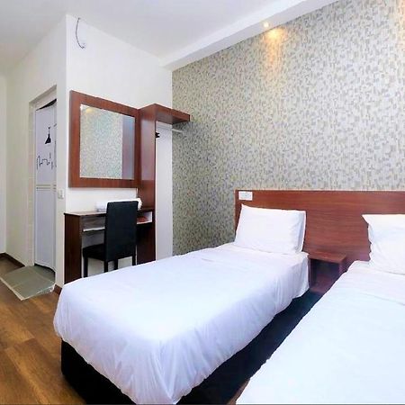 อาตาบารา บูติก โฮเทล Hotel กวนตัน ภายนอก รูปภาพ
