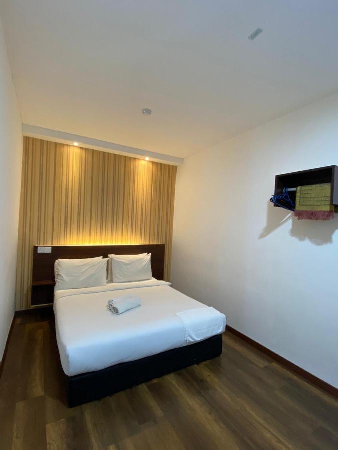 อาตาบารา บูติก โฮเทล Hotel กวนตัน ภายนอก รูปภาพ